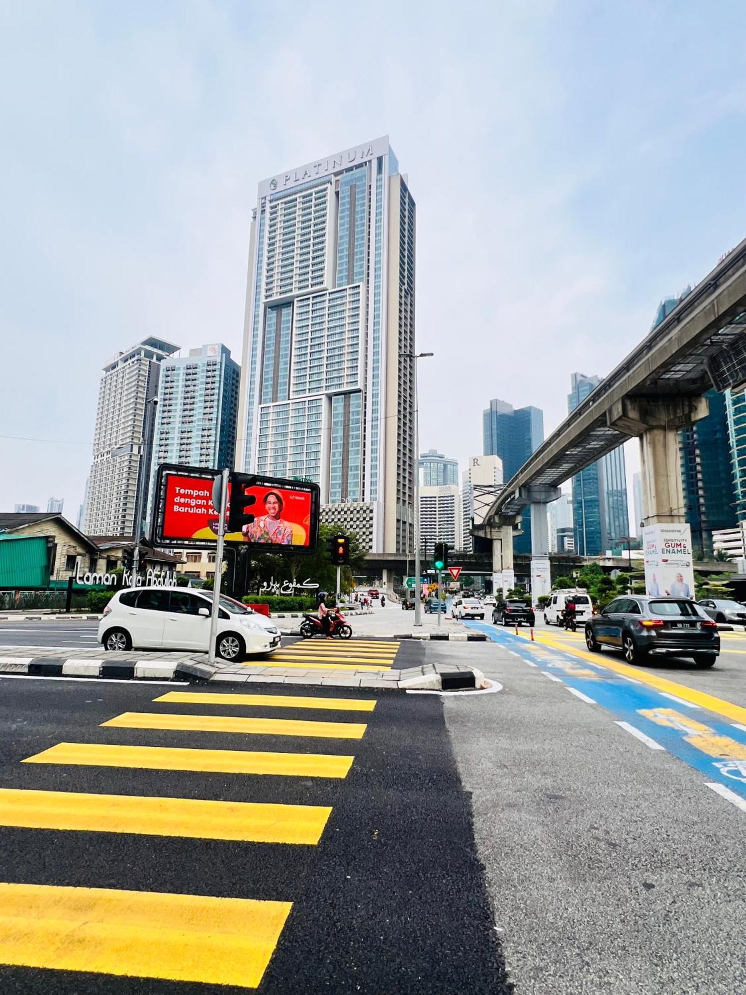 Colony Suites Klcc By Hibernate Куала-Лумпур Экстерьер фото