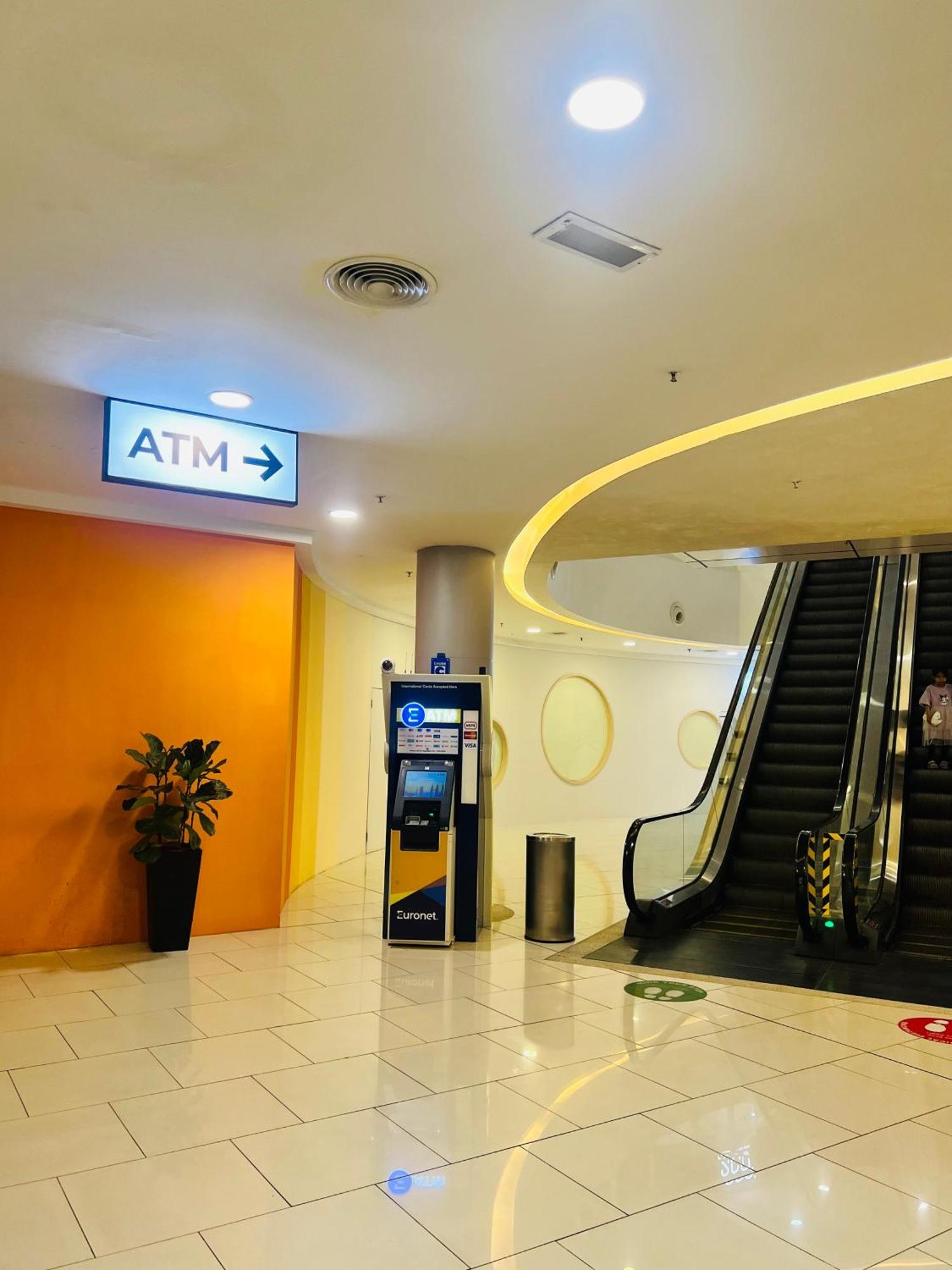 Colony Suites Klcc By Hibernate Куала-Лумпур Экстерьер фото